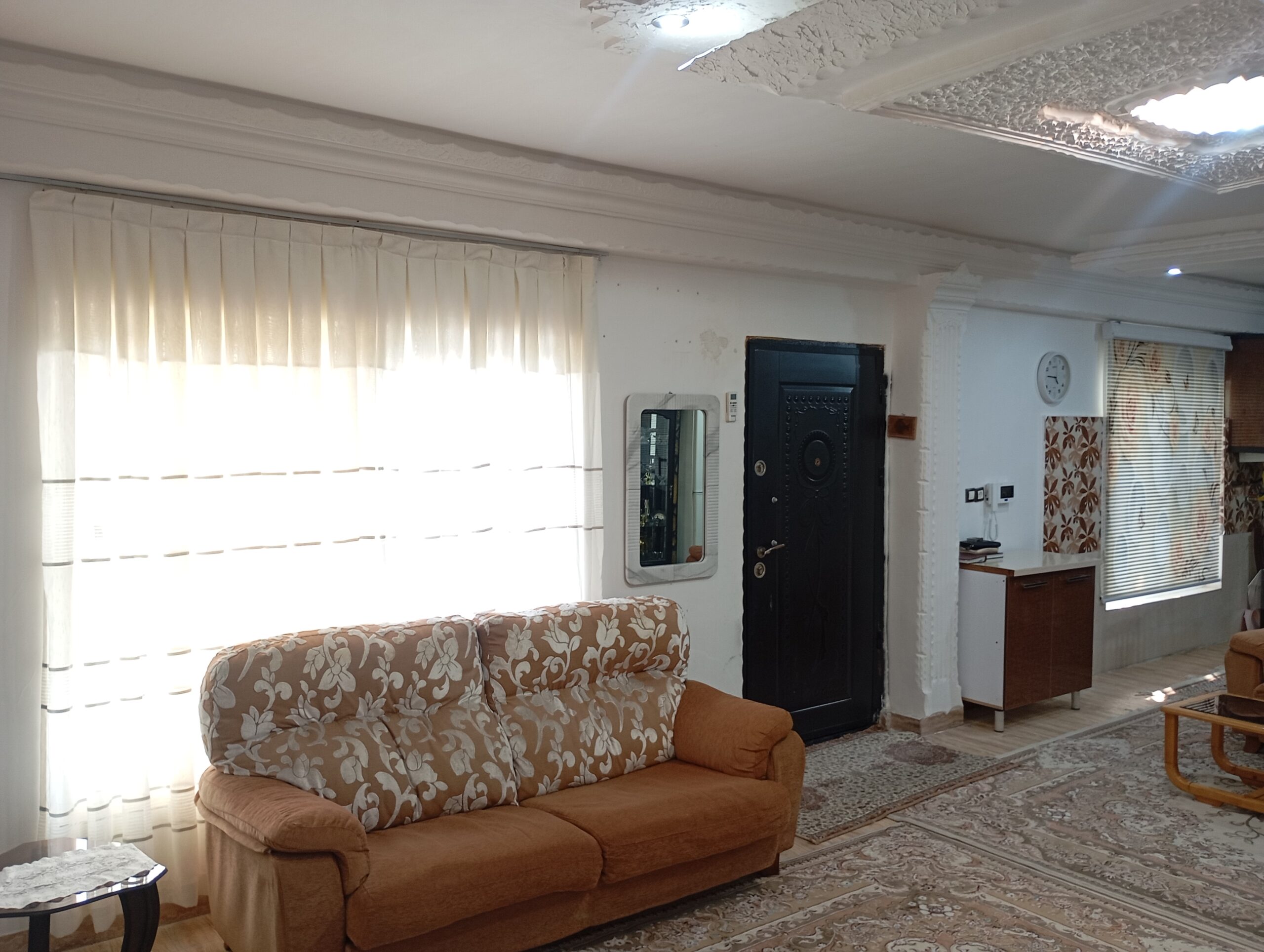 فروش ویلایی 120 متری در محیط آرام با زمین 290 متری